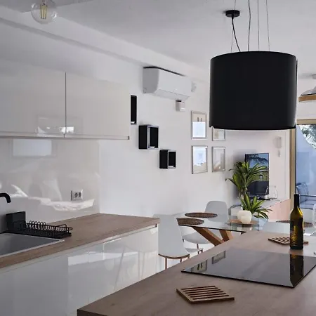 Seafront Playa La Arena アパート プエルト・デ・サンティアゴ