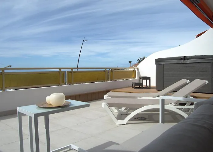 Seafront Playa La Arena Puerto de Santiago (Tenerife)