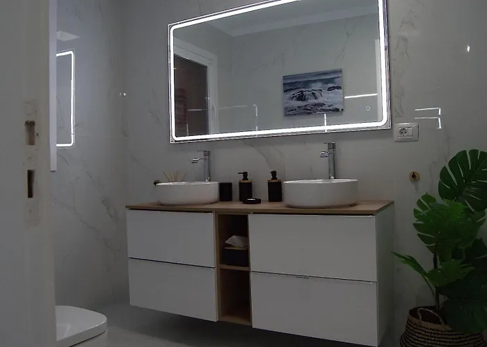 Seafront Playa La Arena Apartament *