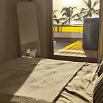 Daire Seafront Playa La Arena *